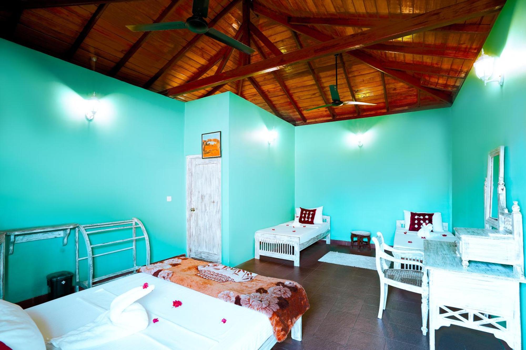 Frangipani Motel Ґалле Екстер'єр фото