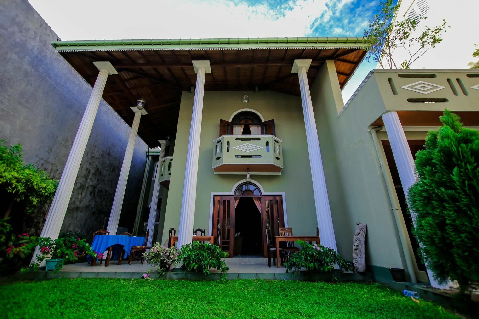 Frangipani Motel Ґалле Екстер'єр фото