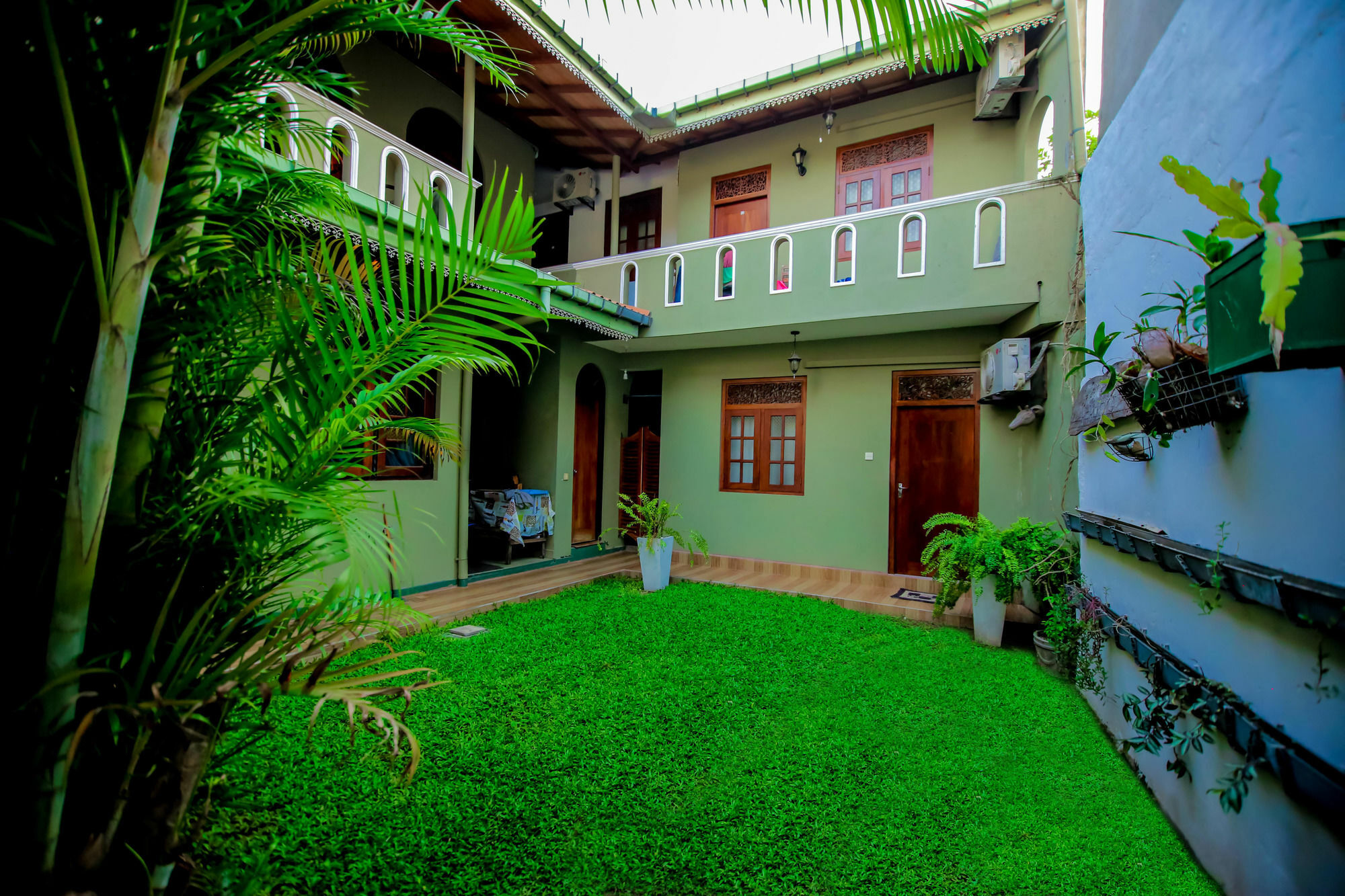Frangipani Motel Ґалле Екстер'єр фото